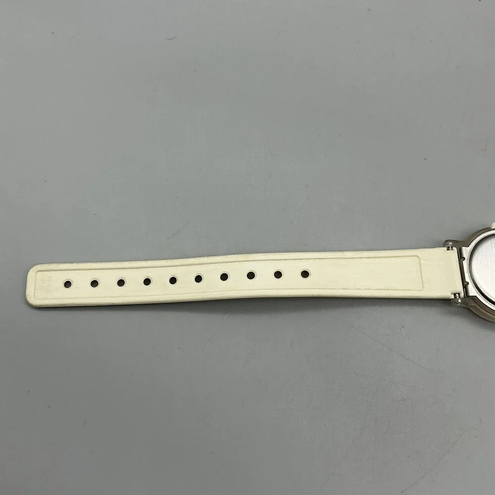 Casio see photos
